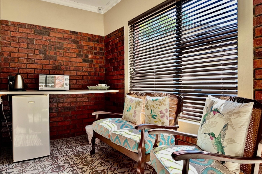 9 Bedroom Property for Sale in Huttenheights KwaZulu-Natal