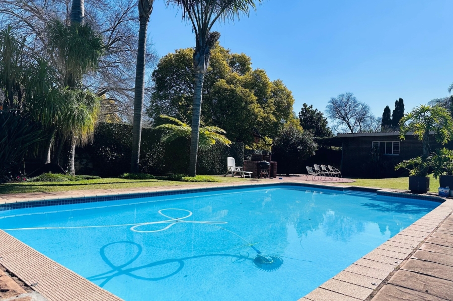 9 Bedroom Property for Sale in Huttenheights KwaZulu-Natal