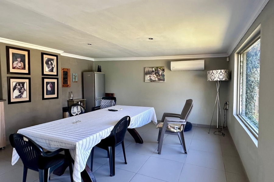 9 Bedroom Property for Sale in Huttenheights KwaZulu-Natal