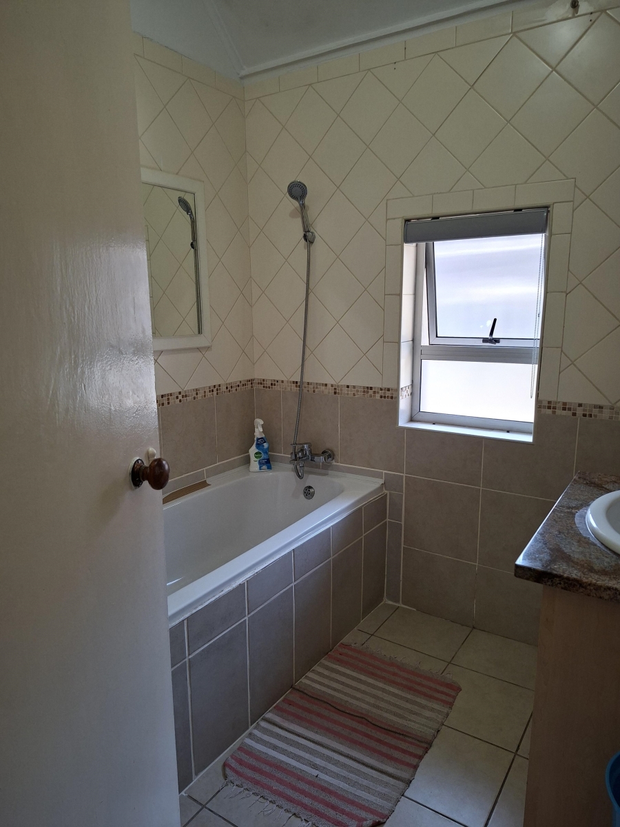 3 Bedroom Property for Sale in Margate KwaZulu-Natal
