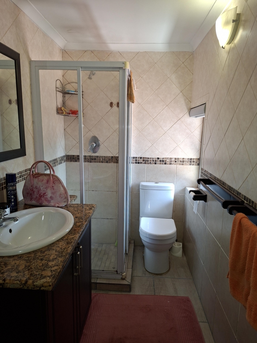3 Bedroom Property for Sale in Margate KwaZulu-Natal