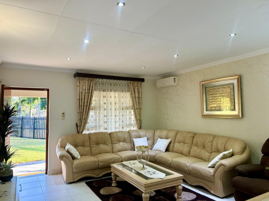 4 Bedroom Property for Sale in Sheffield Beach KwaZulu-Natal