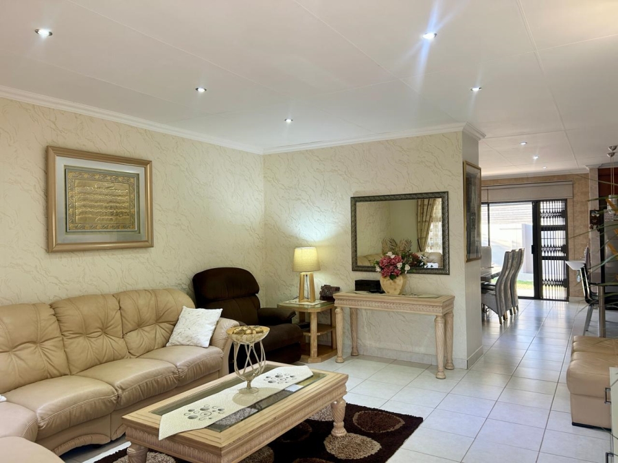 4 Bedroom Property for Sale in Sheffield Beach KwaZulu-Natal