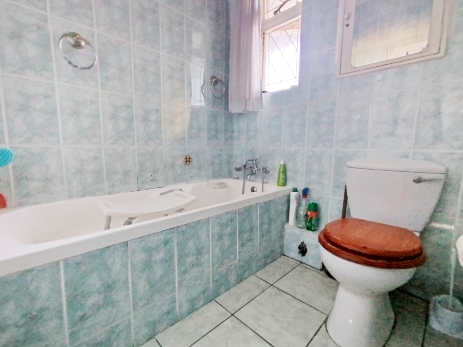 3 Bedroom Property for Sale in Windermere KwaZulu-Natal