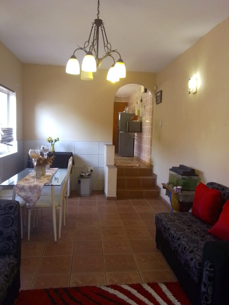To Let 2 Bedroom Property for Rent in Bluff KwaZulu-Natal