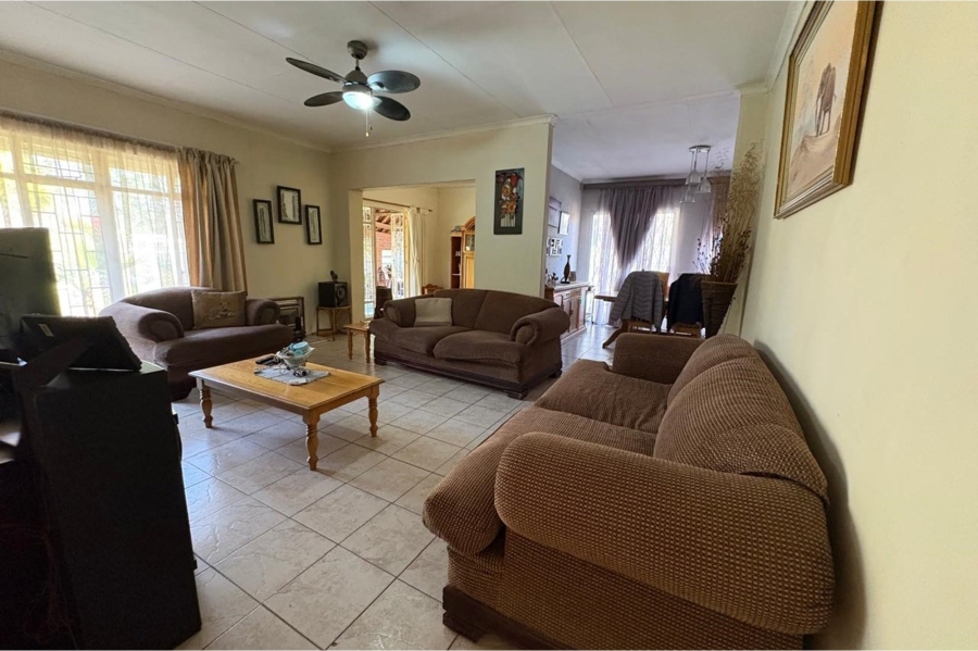 3 Bedroom Property for Sale in Barry Hertzog Park KwaZulu-Natal