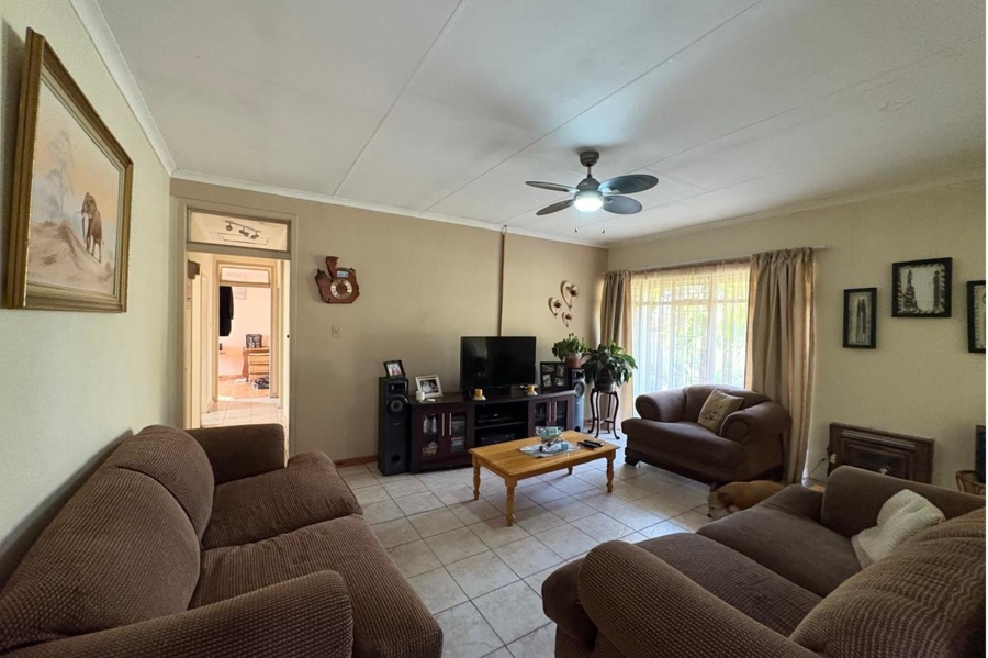 3 Bedroom Property for Sale in Barry Hertzog Park KwaZulu-Natal