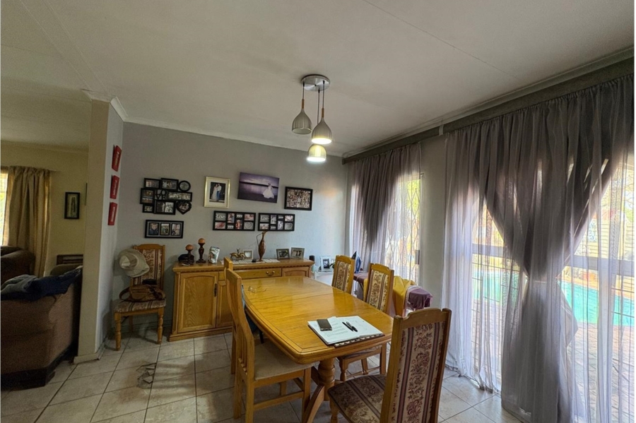 3 Bedroom Property for Sale in Barry Hertzog Park KwaZulu-Natal