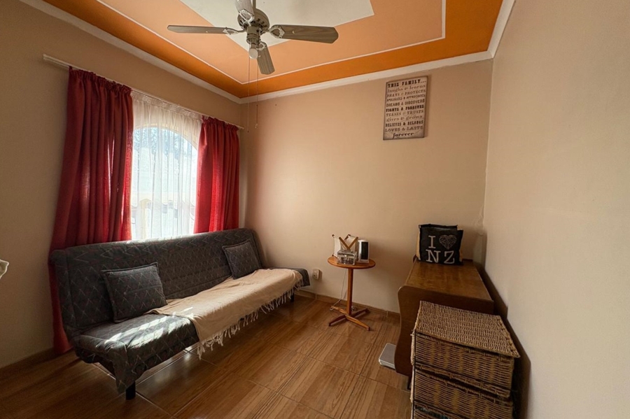 3 Bedroom Property for Sale in Barry Hertzog Park KwaZulu-Natal