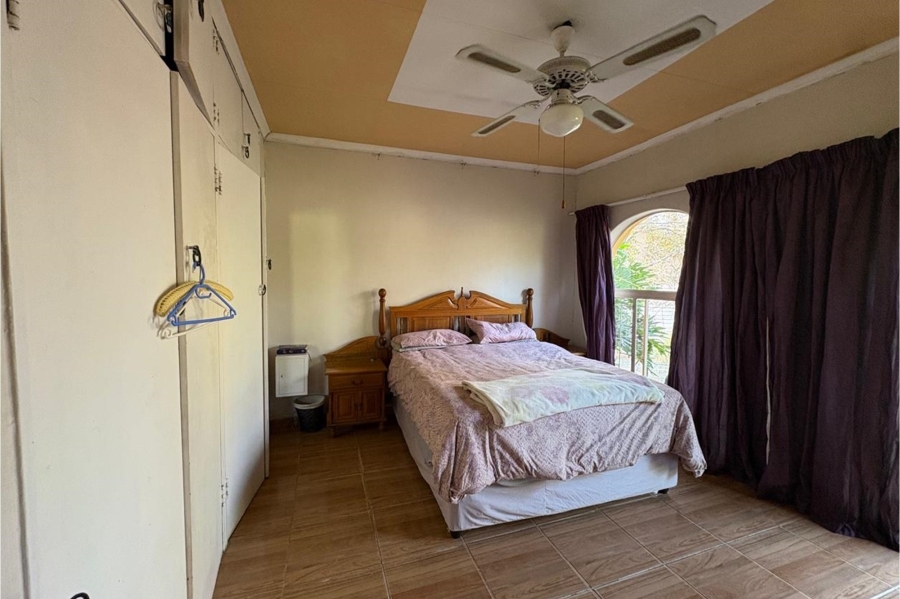 3 Bedroom Property for Sale in Barry Hertzog Park KwaZulu-Natal