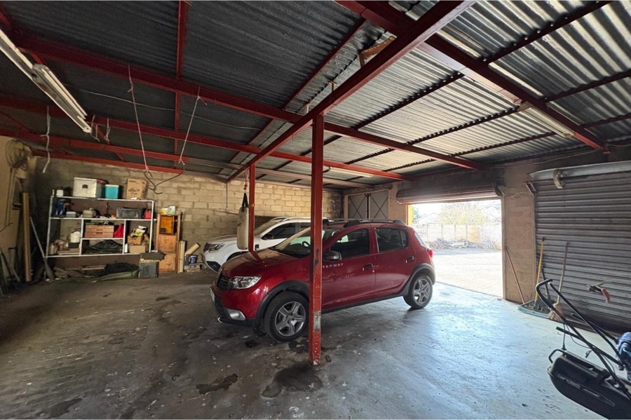 3 Bedroom Property for Sale in Barry Hertzog Park KwaZulu-Natal