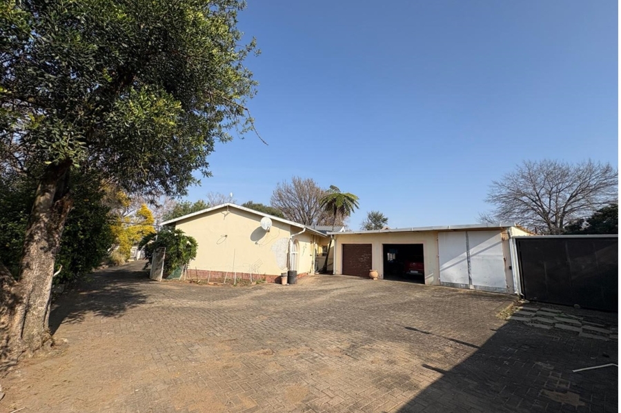 3 Bedroom Property for Sale in Barry Hertzog Park KwaZulu-Natal