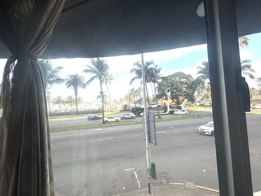 1 Bedroom Property for Sale in Durban Central KwaZulu-Natal