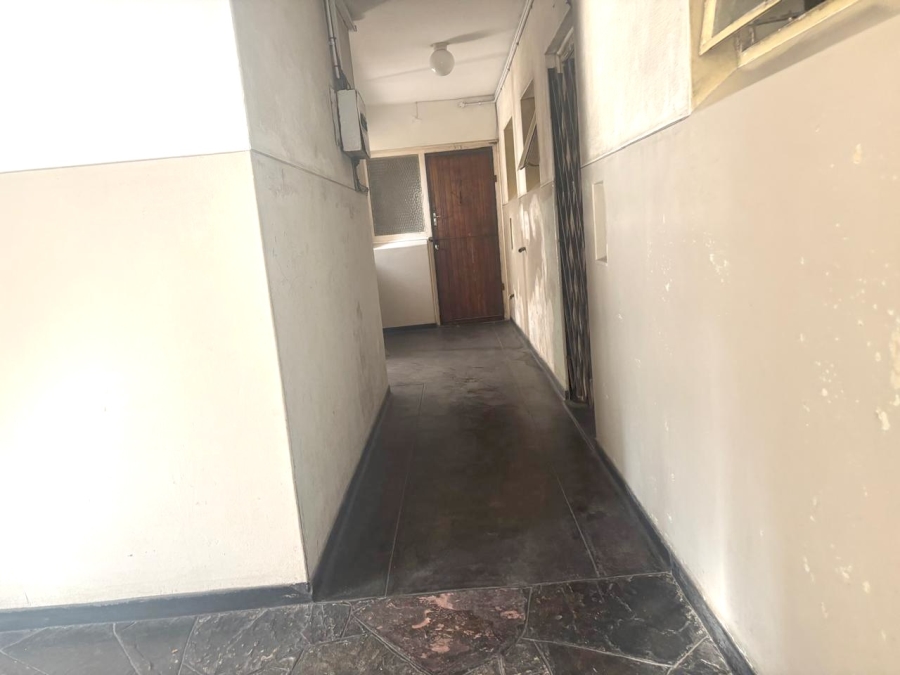 1 Bedroom Property for Sale in Durban Central KwaZulu-Natal