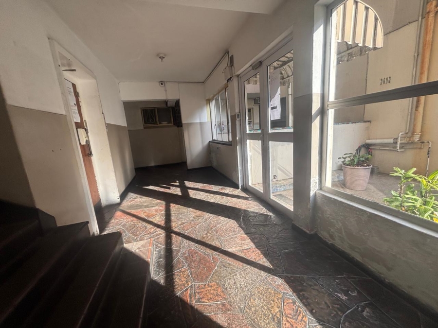 1 Bedroom Property for Sale in Durban Central KwaZulu-Natal