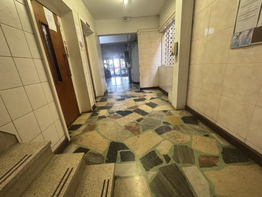 1 Bedroom Property for Sale in Durban Central KwaZulu-Natal