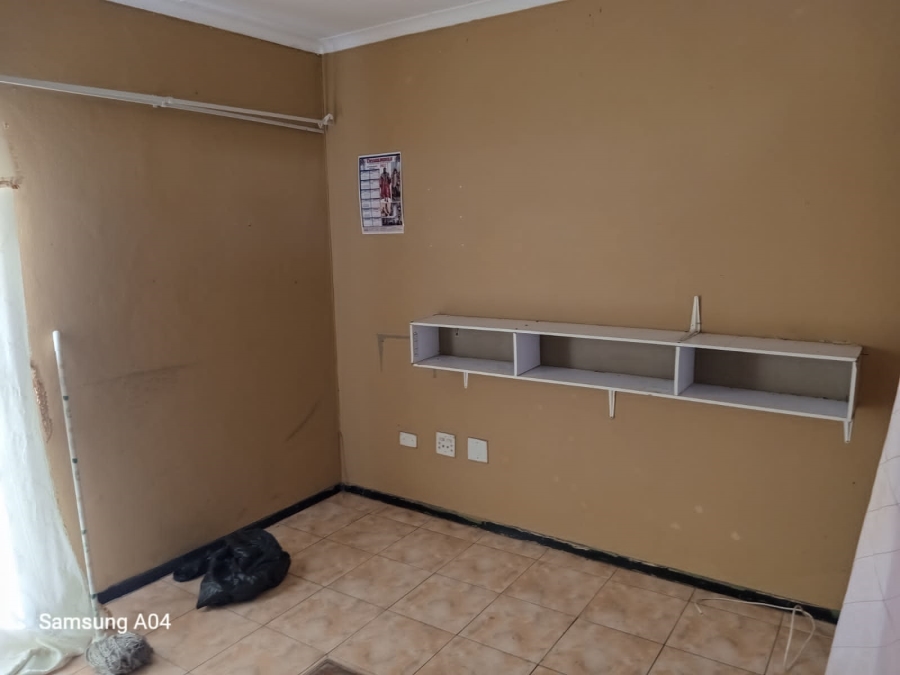 2 Bedroom Property for Sale in Esikhawini KwaZulu-Natal