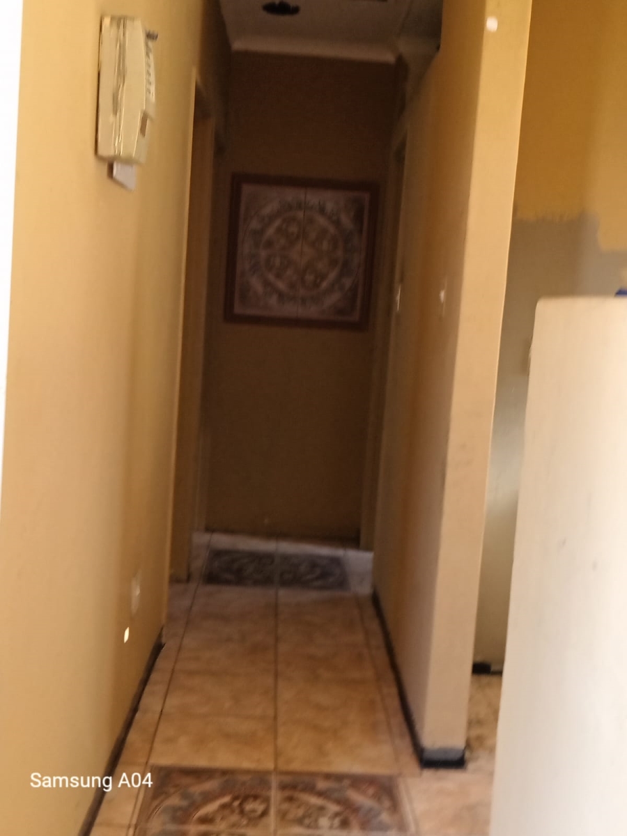 2 Bedroom Property for Sale in Esikhawini KwaZulu-Natal