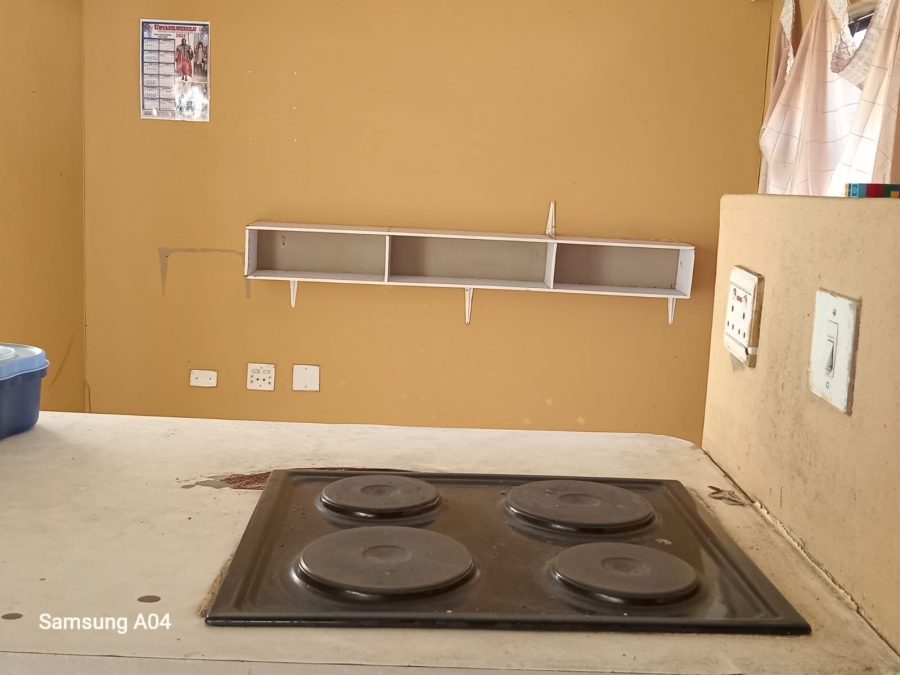 2 Bedroom Property for Sale in Esikhawini KwaZulu-Natal
