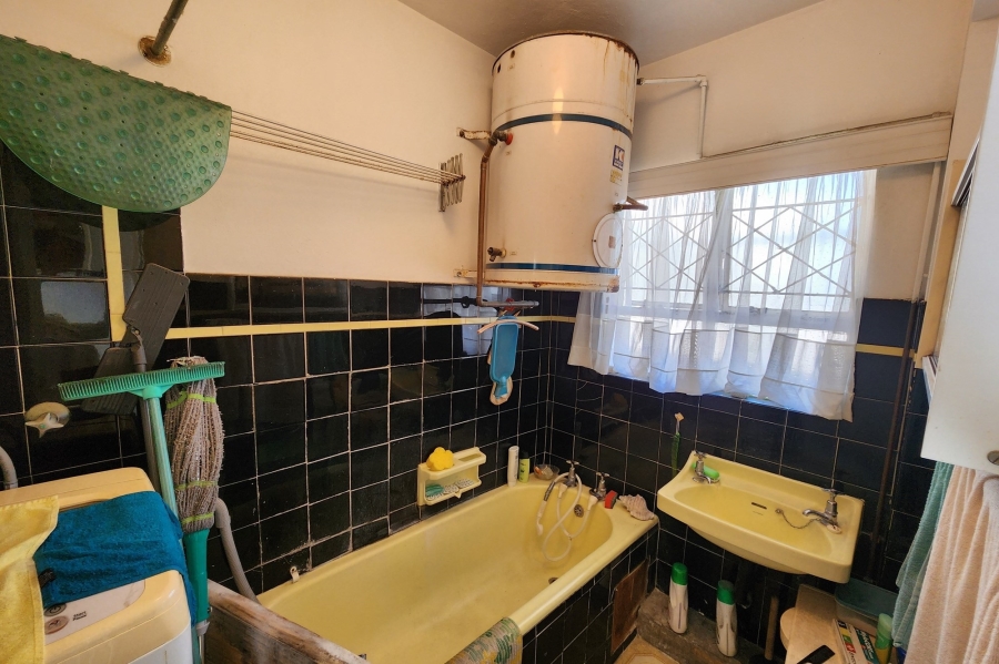 2 Bedroom Property for Sale in South Beach KwaZulu-Natal