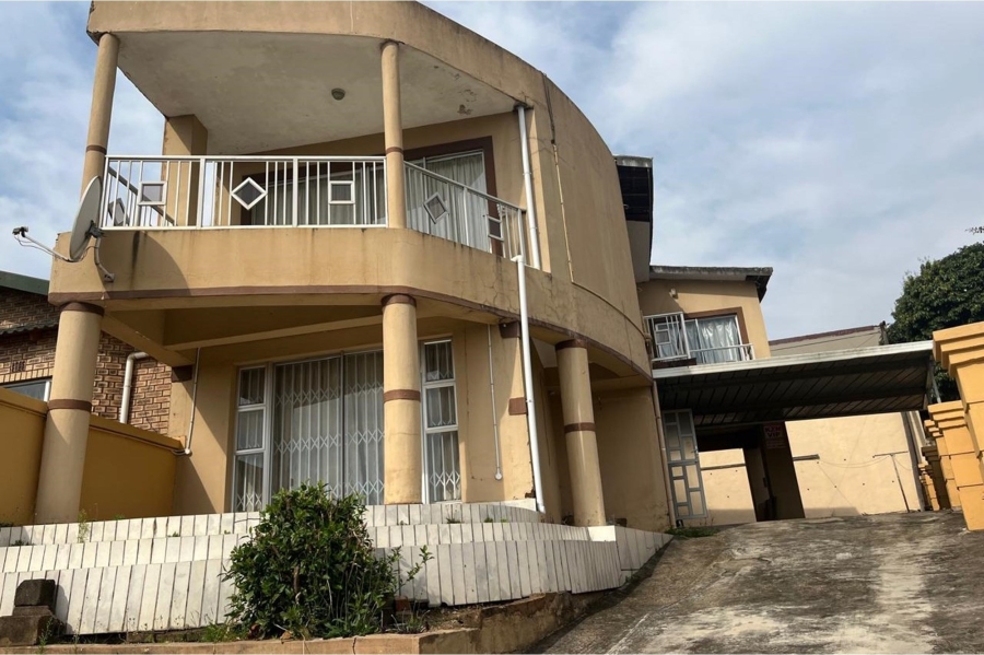 To Let 4 Bedroom Property for Rent in Caneside KwaZulu-Natal