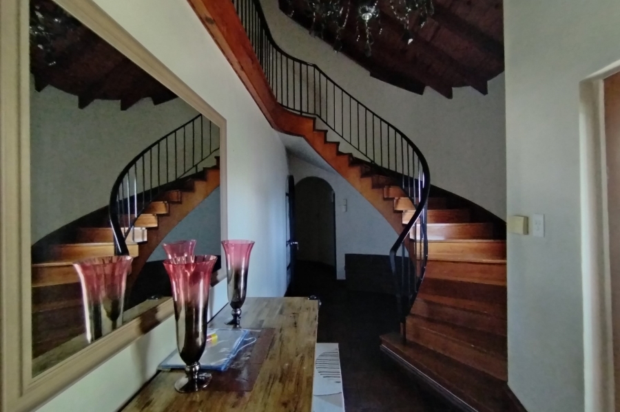 5 Bedroom Property for Sale in Fairview KwaZulu-Natal