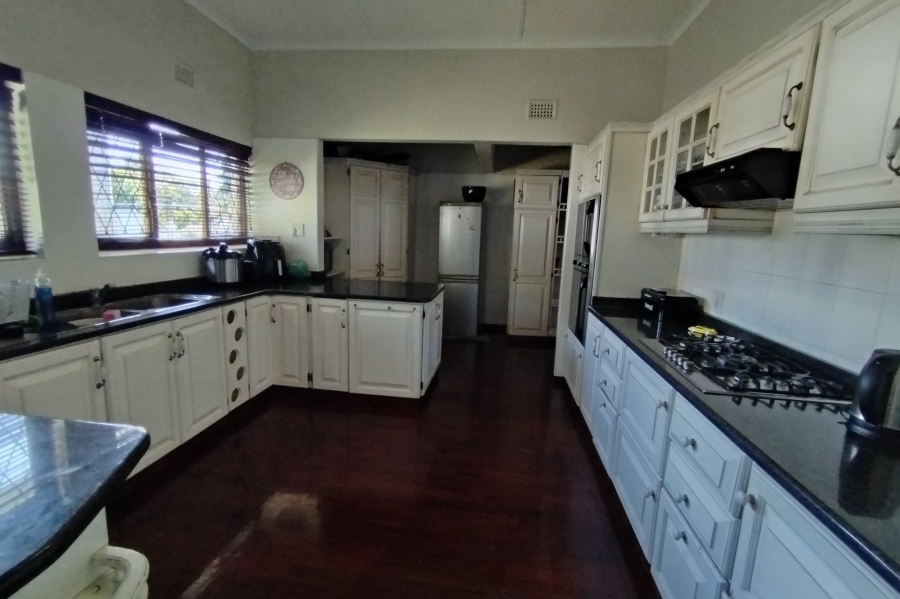 5 Bedroom Property for Sale in Fairview KwaZulu-Natal