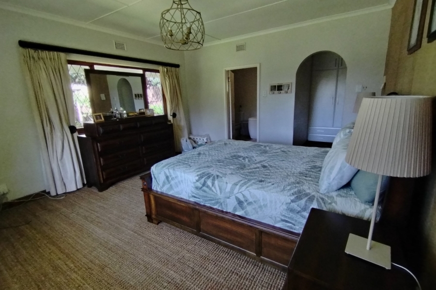 5 Bedroom Property for Sale in Fairview KwaZulu-Natal