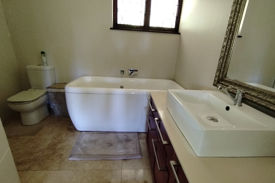 5 Bedroom Property for Sale in Fairview KwaZulu-Natal