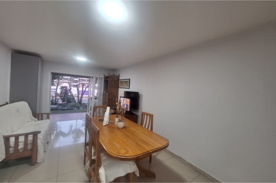 1 Bedroom Property for Sale in Essenwood KwaZulu-Natal