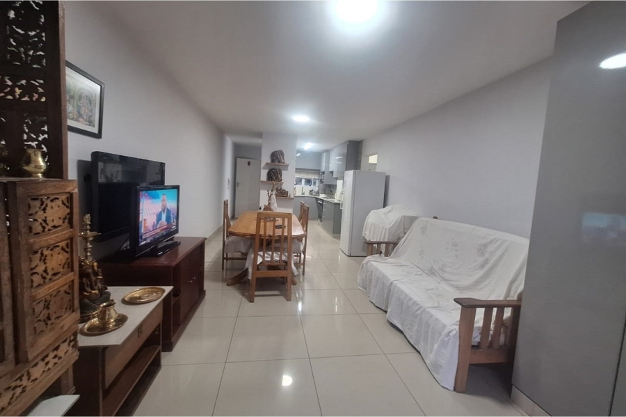 1 Bedroom Property for Sale in Essenwood KwaZulu-Natal