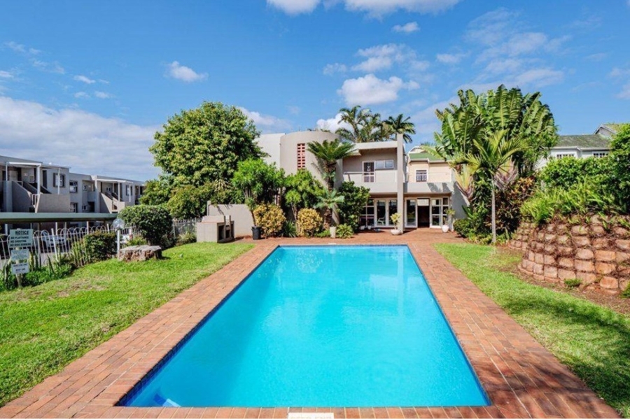 1 Bedroom Property for Sale in Essenwood KwaZulu-Natal