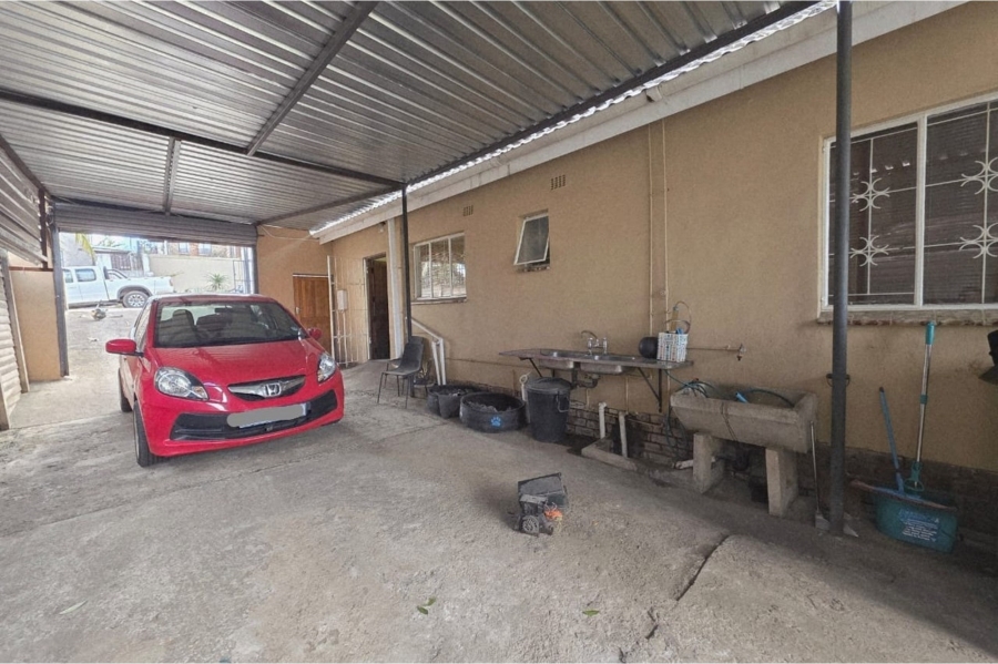 3 Bedroom Property for Sale in Dunveria KwaZulu-Natal