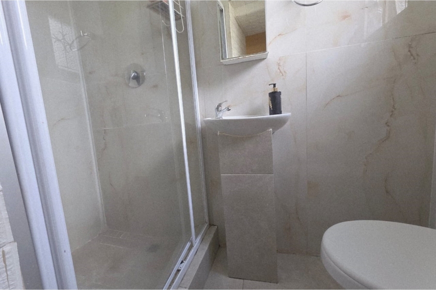 3 Bedroom Property for Sale in Dunveria KwaZulu-Natal