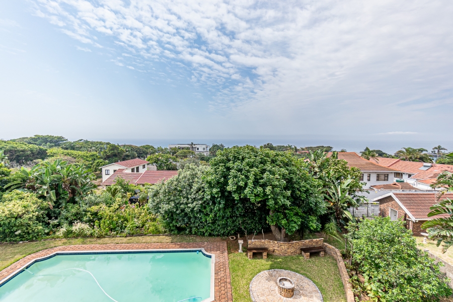 5 Bedroom Property for Sale in Athlone Park KwaZulu-Natal