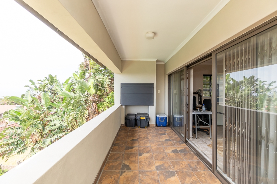 5 Bedroom Property for Sale in Athlone Park KwaZulu-Natal