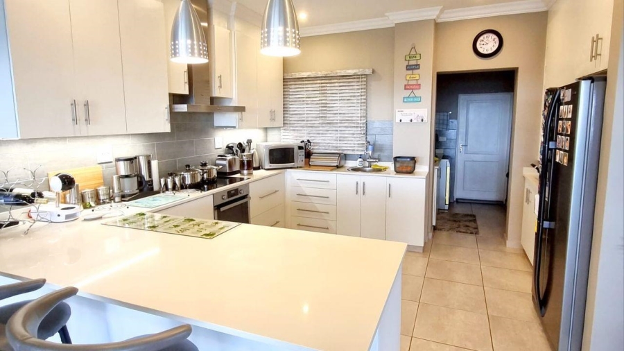 4 Bedroom Property for Sale in Clansthal KwaZulu-Natal