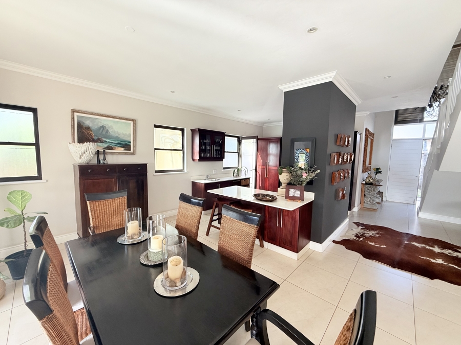 3 Bedroom Property for Sale in Izinga KwaZulu-Natal