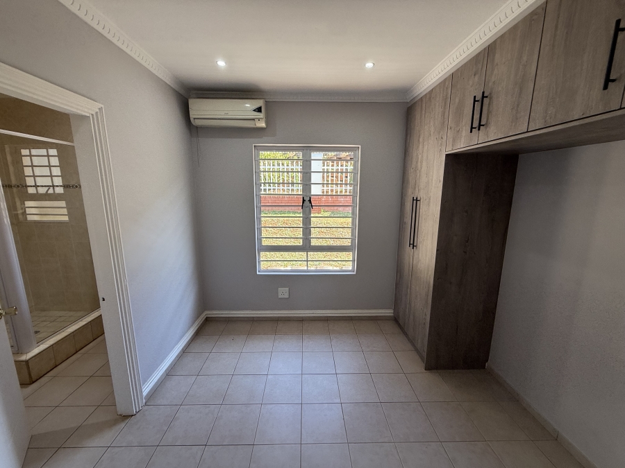 To Let 3 Bedroom Property for Rent in Mount Edgecombe KwaZulu-Natal