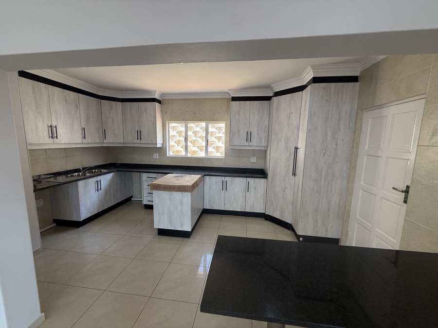 To Let 3 Bedroom Property for Rent in Mount Edgecombe KwaZulu-Natal