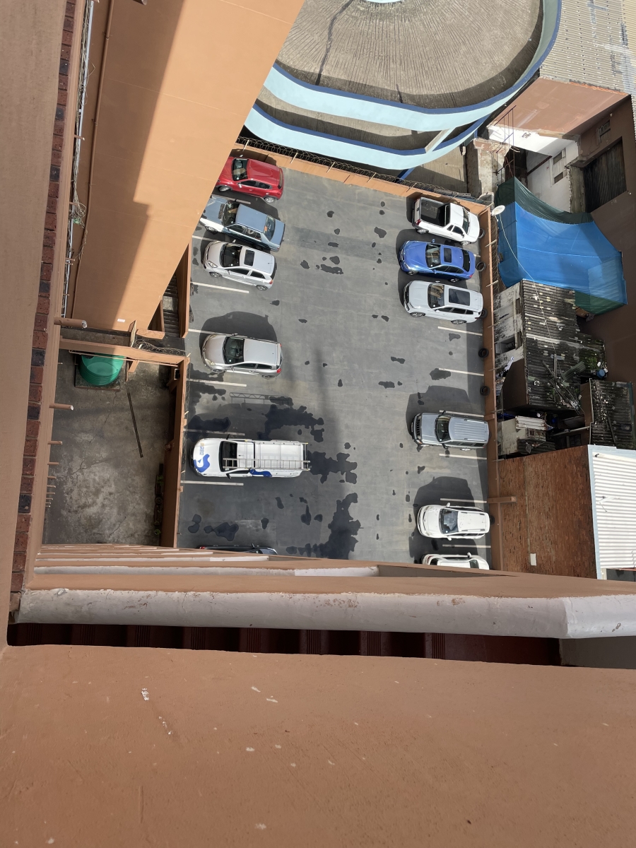 1 Bedroom Property for Sale in South Beach KwaZulu-Natal