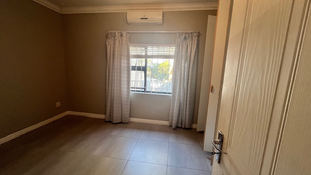 To Let 5 Bedroom Property for Rent in Ballito Central KwaZulu-Natal
