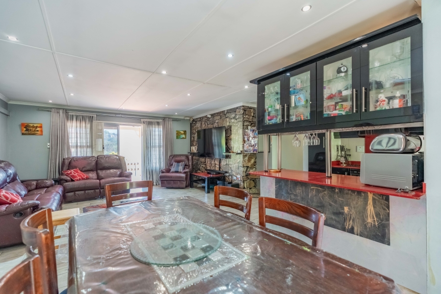 3 Bedroom Property for Sale in Sherwood KwaZulu-Natal