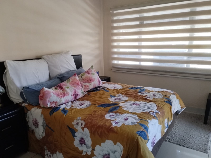 2 Bedroom Property for Sale in Overport KwaZulu-Natal