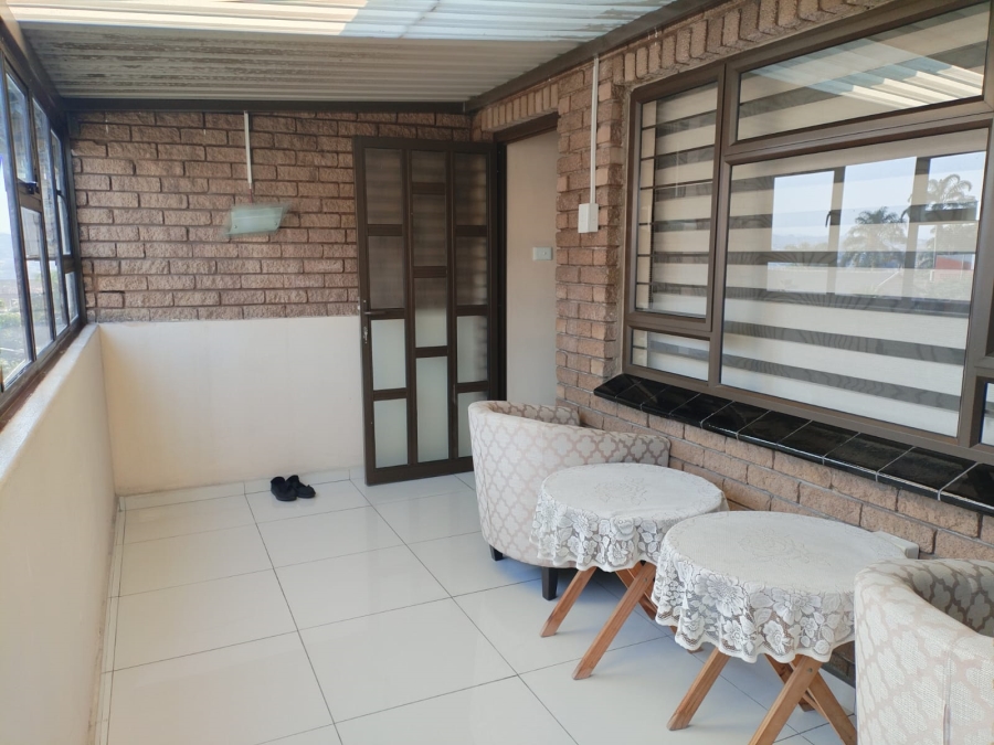 2 Bedroom Property for Sale in Overport KwaZulu-Natal