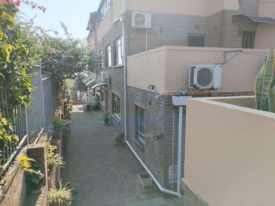 2 Bedroom Property for Sale in Overport KwaZulu-Natal