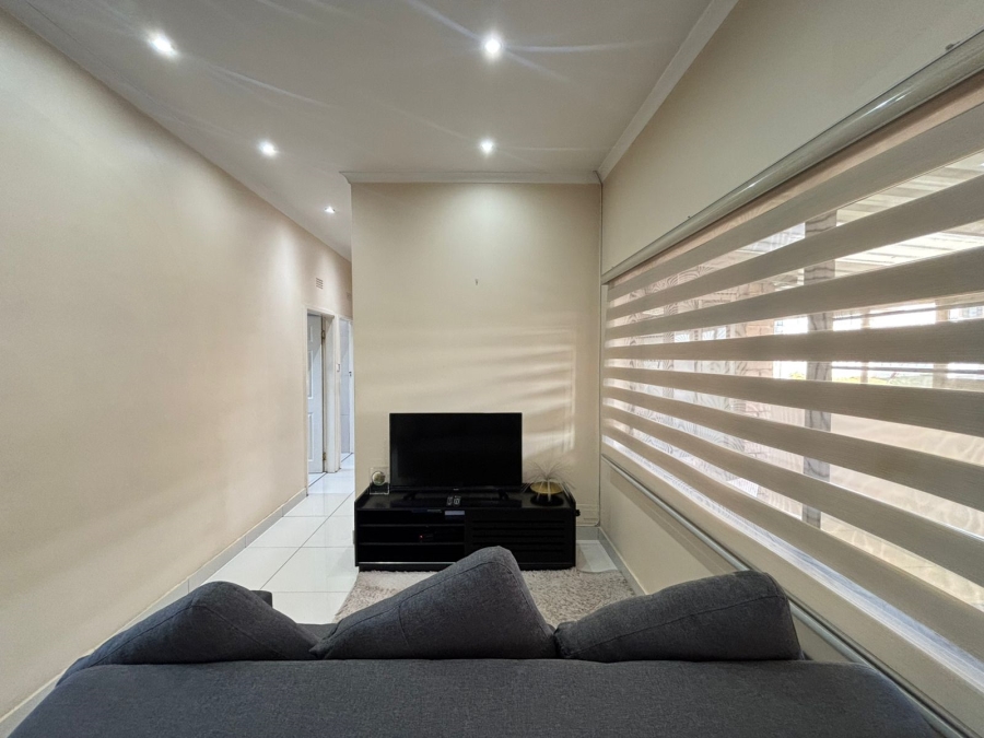 2 Bedroom Property for Sale in Overport KwaZulu-Natal