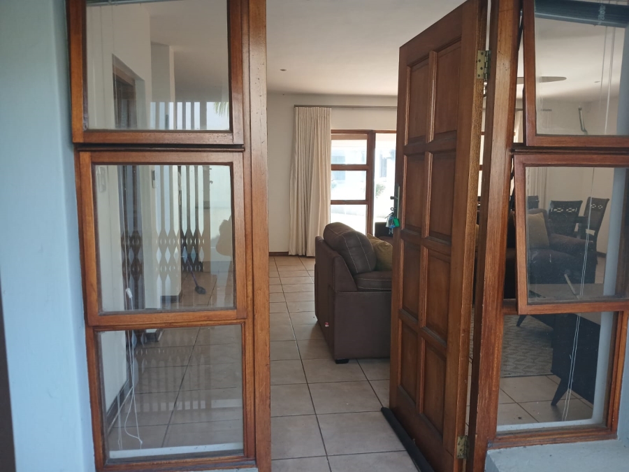 To Let 3 Bedroom Property for Rent in Mtunzini KwaZulu-Natal
