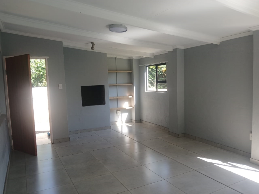 To Let 2 Bedroom Property for Rent in Mtunzini KwaZulu-Natal