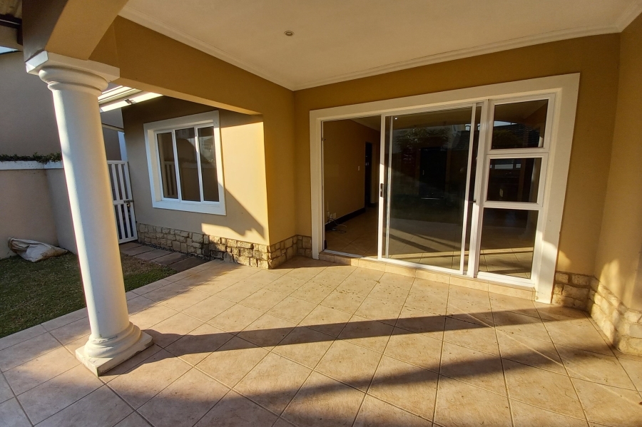 To Let 3 Bedroom Property for Rent in Mount Edgecombe KwaZulu-Natal